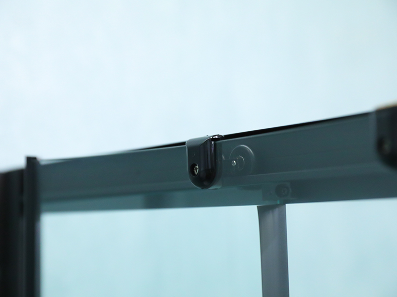 SE Siyah Alüminyum Çerçeve Sürgülü Temperli Cam Duş Kabini SE Siyah Alüminyum Çerçeve Sürgülü Temperli Cam Duş Kabini