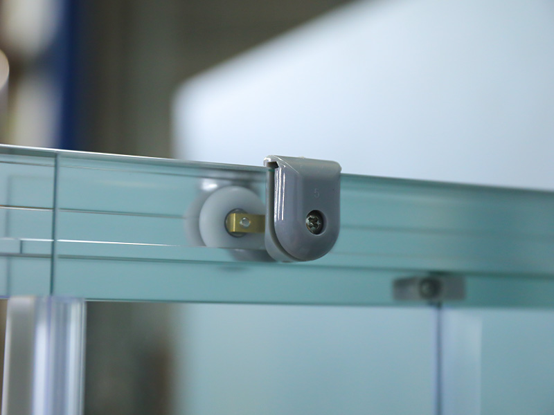 RE Krom Alüminyum Çerçeve Temperli Cam Kare Tepsili Sürgülü Duş Kabini RE Krom Alüminyum Çerçeve Temperli Cam Kare Tepsili Sürgülü Duş Kabini