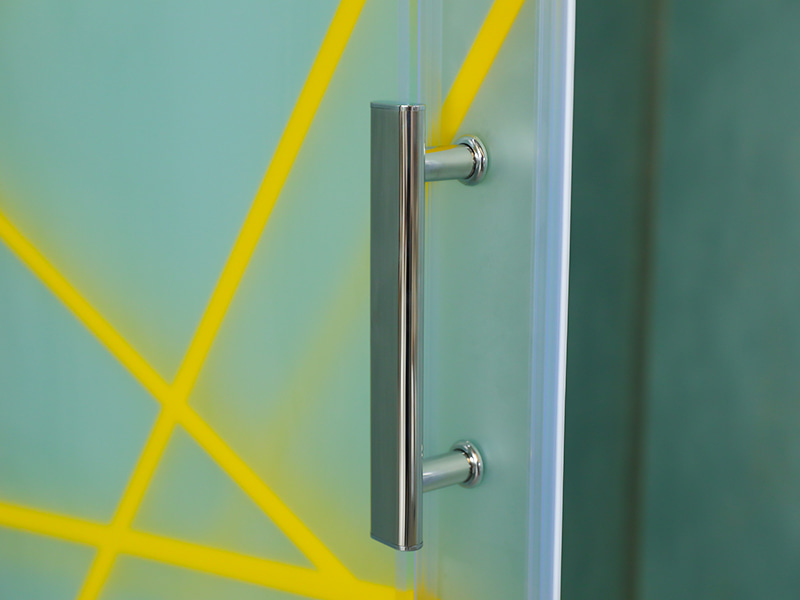 RE Sürgülü Duş Kabini, Baskılı Mat Temperli Cam, Gold Alüminyum Profil, Çift Delikli Kulp, Tepsili RE Sürgülü Duş Kabini, Baskılı Mat Temperli Cam, Gold Alüminyum Profil, Çift Delikli Kulp, Tepsili